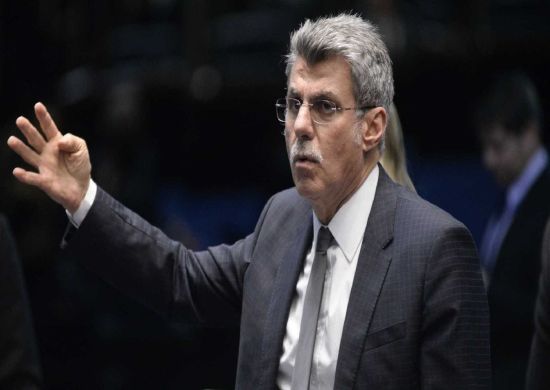 Fachin prorroga investigações contra Romero Jucá