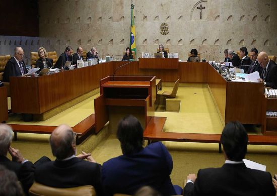 Supremo decide hoje sobre fim do foro privilegiado a parlamentares
