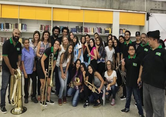Brazilianbrass apresenta show com metais e percussão no “Luis de Camões”