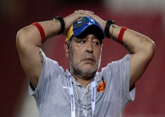 Maradona está internado na Colômbia