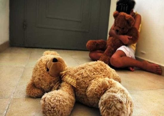 Menina de 9 anos ganha indenização após mãe morrer no trânsito