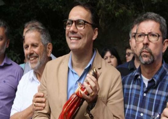 MPF denuncia Prefeito de Mauá por lavagem de dinheiro