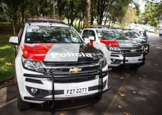Preso suspeito de tráfico de drogas no Jardim Santa Rita