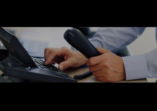 Morador de Curitiba já fez quase 30 mil ligações para a prefeitura