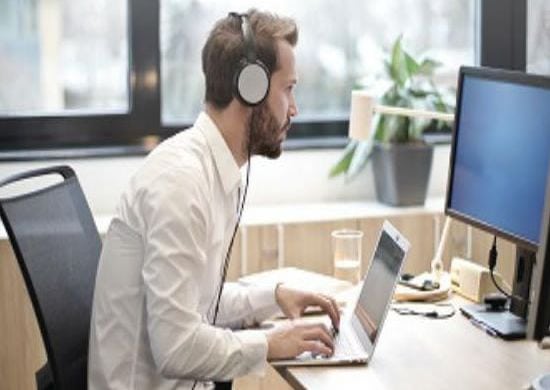 Quer trabalhar no Google, Netflix, Facebook ou outras? Veja aqui