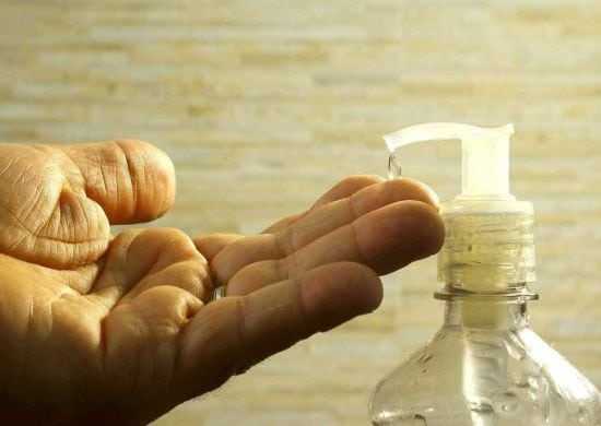 Sete produtos clandestinos são suspensos pela Anvisa