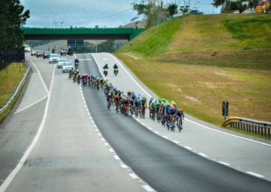 Volta Ciclística bloqueia trânsito na Paulo Faccini no fim de semana