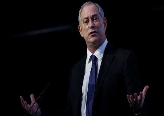 Ciro escolhe Kátia Abreu como candidata a vice