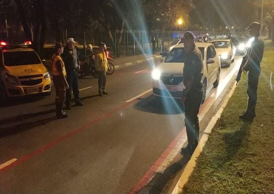 Megablitz da Lei Seca autua 58 e detém 12 motoristas em Guarulhos