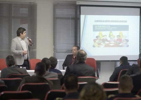 Encontro reúne gestores de segurança de diversas cidades de São Paulo