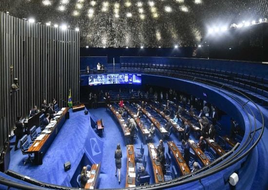 Senado aprova projeto que tipifica crime de importunação sexual