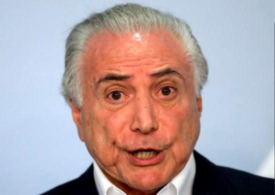 Temer diz que examinará reajuste do Judiciário se chegar às suas mãos