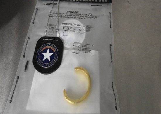 Chinês é preso em Guarulhos ao tentar embarcar com meio quilo de ouro