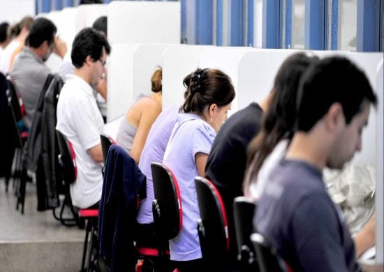 Semana começa com 700 vagas abertas em 17 novos concursos públicos