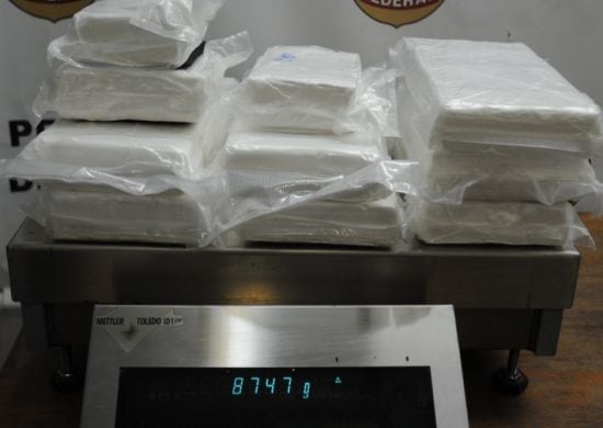 PF prende três no aeroporto de Guarulhos com 15 quilos de cocaína