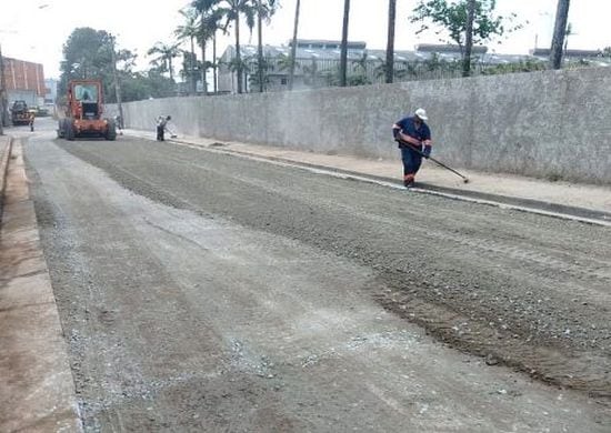 Graças à Guti problema de drenagem em avenida do Bonsucesso é resolvido