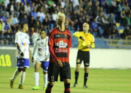 Em um jogo de um tempo pra cada, São José vence o Corvo
