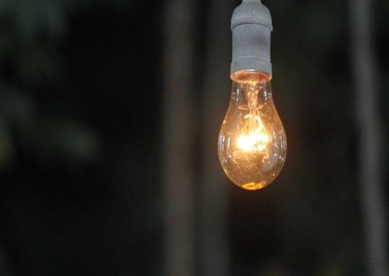 Governo abre consulta pública para leilão que eleva conta de luz