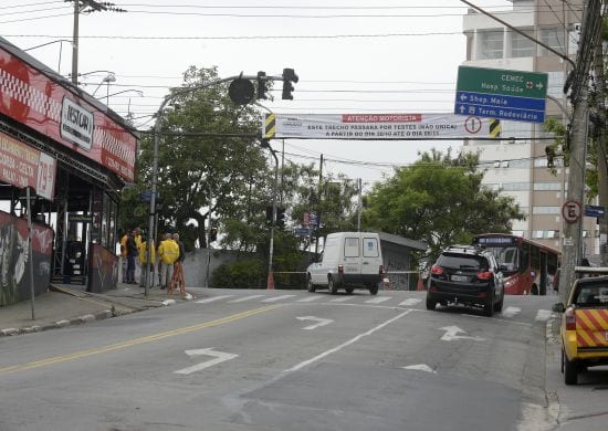 Mudança de mão em trecho da Emílio Ribas passa no primeiro teste