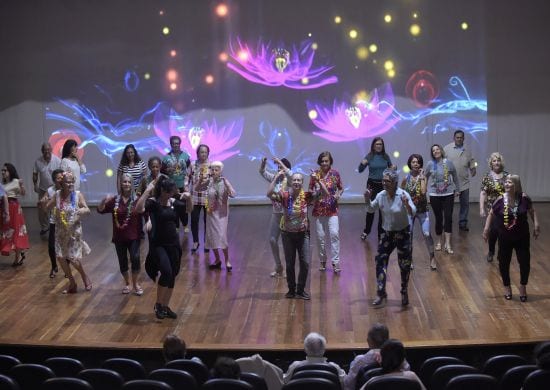 Adamastor sedia ensaio de candidatos ao Concurso Miss e Mister Melhor Idade