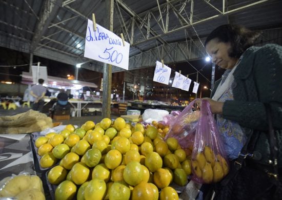 Feira Noturna do Cecap encerra período experimental e há estudos para melhorias
