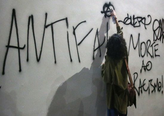 Campanhas políticas multiplicam relatos online de violência