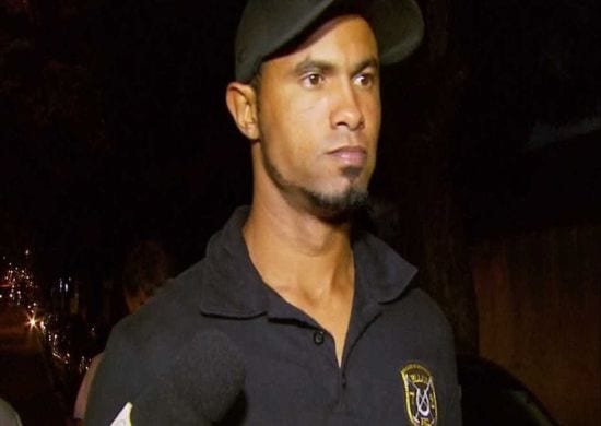 Goleiro Bruno perde benefício após ser visto em bar com mulheres