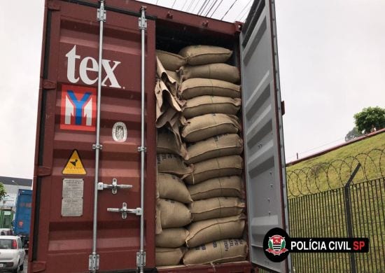 Em Guarulhos motorista é preso após falso roubo de carga de café