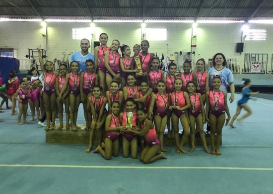 Ginastas de Guarulhos conquistam nove medalhas na Copa São Paulo