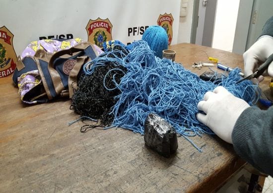 Polícia federal encontra drogas dentro de novelos de lã em Guarulhos