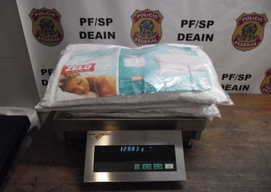 Tripulante é preso no aeroporto com 12 kg de cocaína em travesseiro