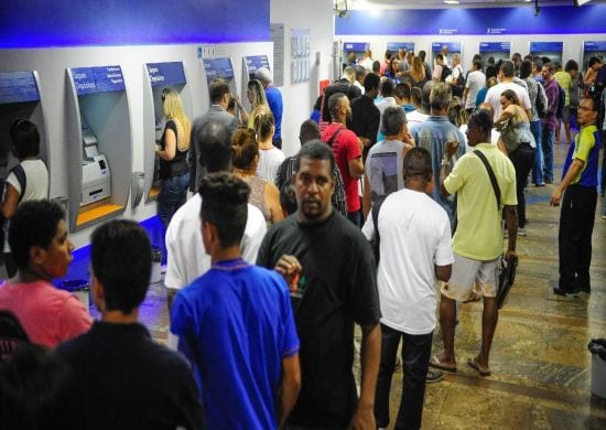 Começa hoje pagamento do sexto lote do Abono Salarial PIS de 2017