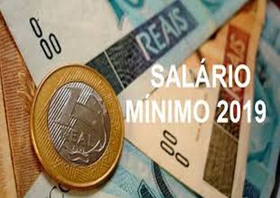 Orçamento de 2019 é aprovado com salário mínimo de R$ 1.006