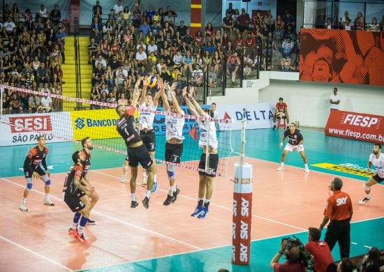 Corinthians-Guarulhos e Vôlei Um Itapetininga se enfrentam nesta quarta