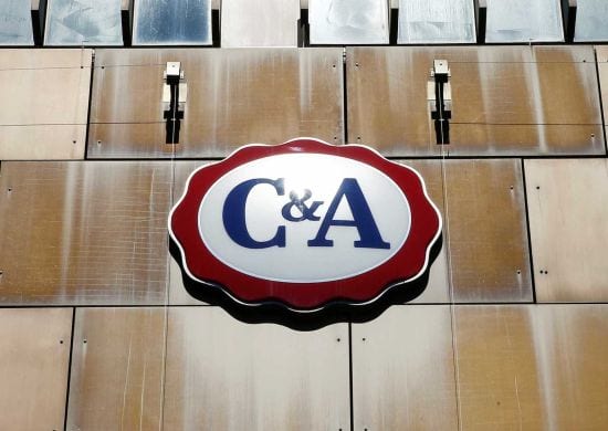 Varejista abre vagas de emprego para travestis e transexuais