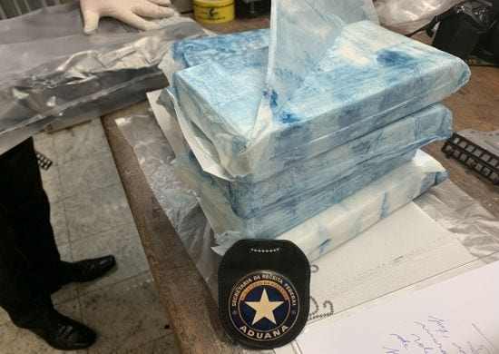 Receita Federal apreende 7kg de cocaína no aeroporto de Guarulhos