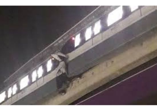 Trens do monotrilho se chocam em São Paulo