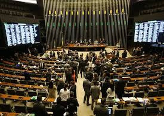 PT, PSB e PSOL anunciam bloco de oposição na Câmara dos Deputados