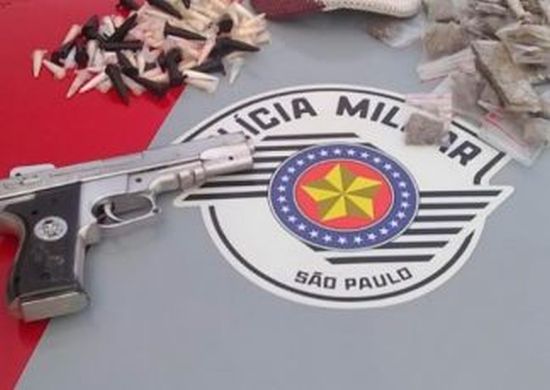 Assaltante com arma de brinquedo é preso no Jardim Palmira