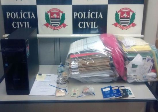 Presa guarulhense que fingia ser advogada para aplicar golpe em idosos