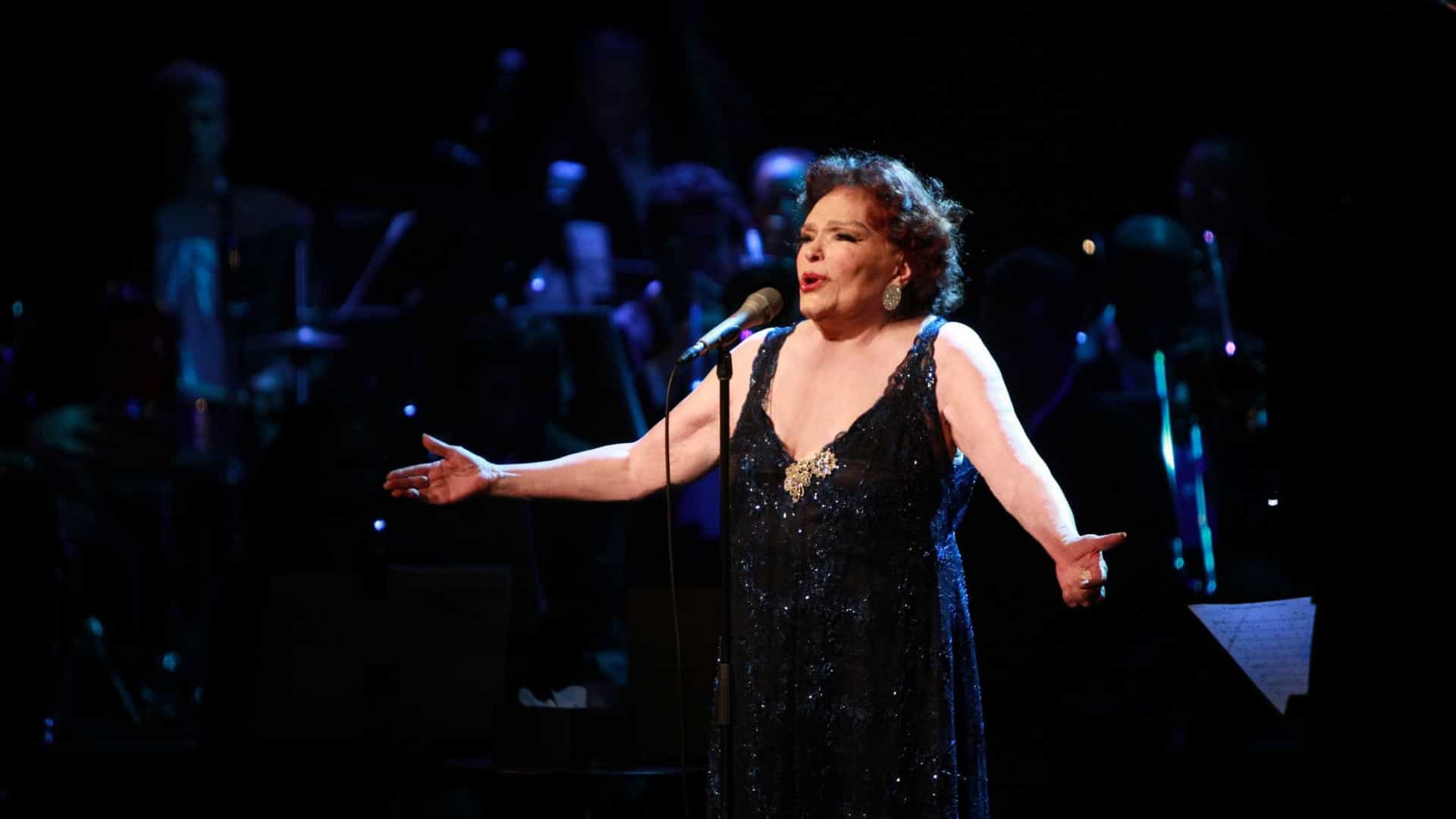 Lenda dos palcos, atriz e cantora Bibi Ferreira morre aos 96 anos