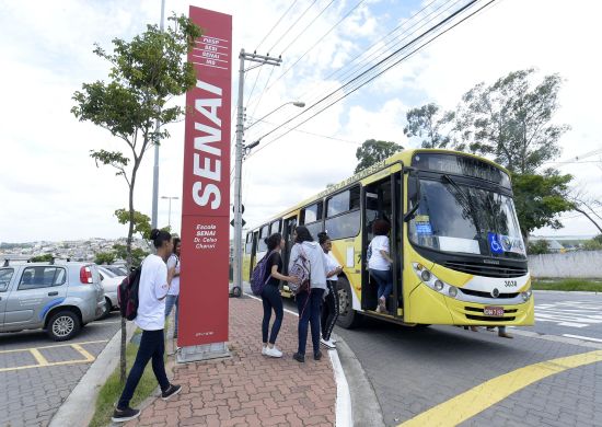 Senai-Dutra conta com duas linhas de ônibus para atender aos alunos