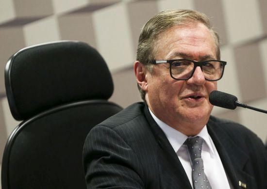 Ministro da Educação envia nova carta à rede de ensino