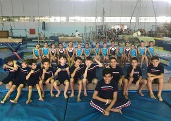 Ginásio Bonifácio Cardoso recebe 400 crianças em evento de ginástica artística