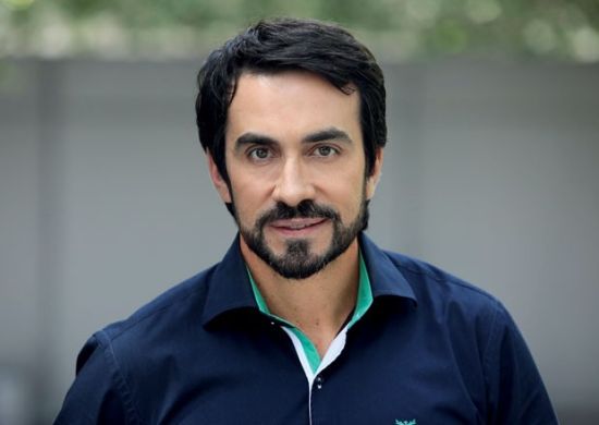 Padre Fábio de Melo faz show no Internacional Eventos neste sábado(25)