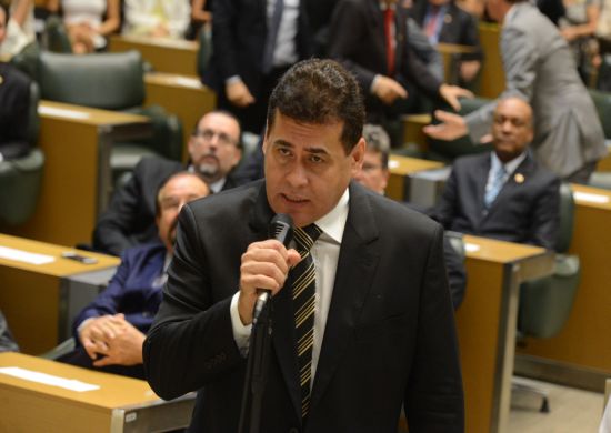 Reticências…por Pedro Notaro
