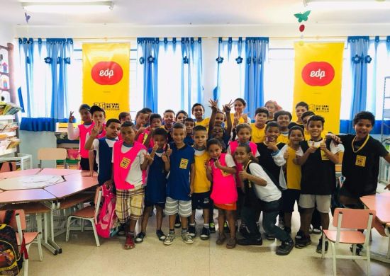 EPG Giseli Lazarini recebe aula inaugural do projeto Futebol de Rua