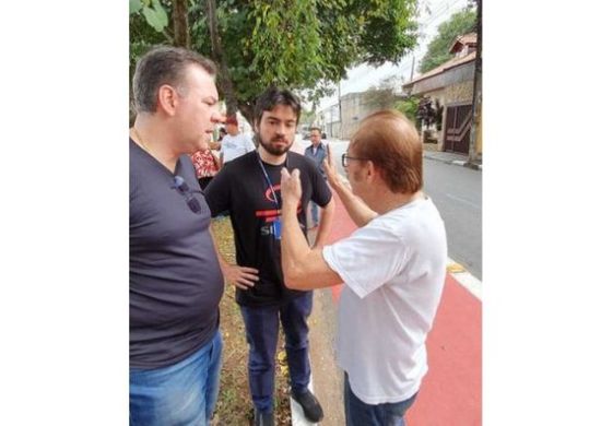 Prefeito Guti inspeciona ciclofaixa na Vila Galvão