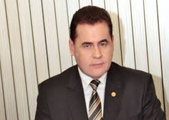 Reticências…por Pedro Notaro