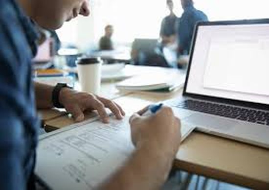 Prefeitura divulga lista de classificação prévia de concurso para inspetores fiscais de renda